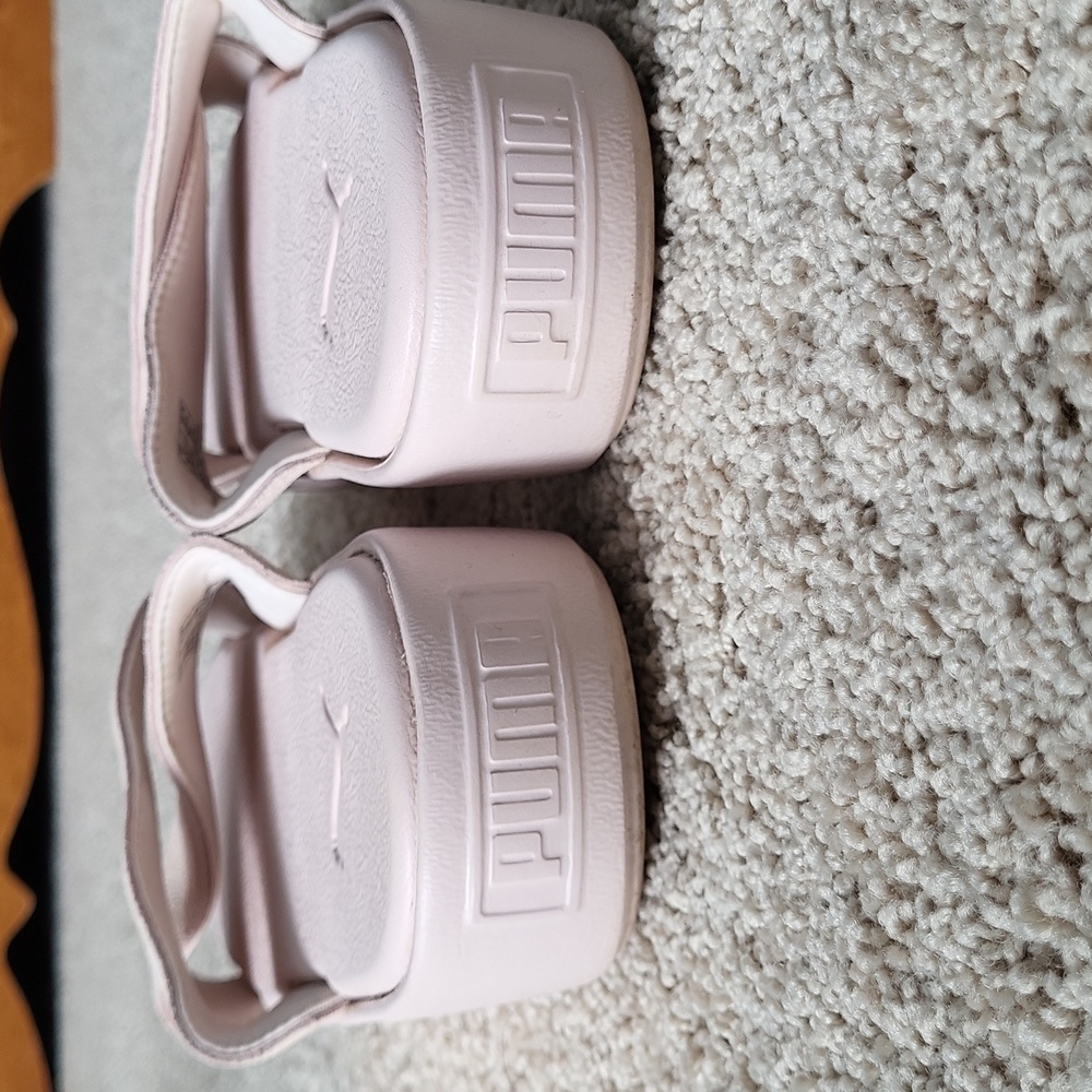 Puma Platform Slides - Picture 3 of 7